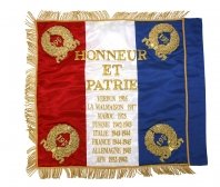 Drapeau ou Etendard Régimentaire